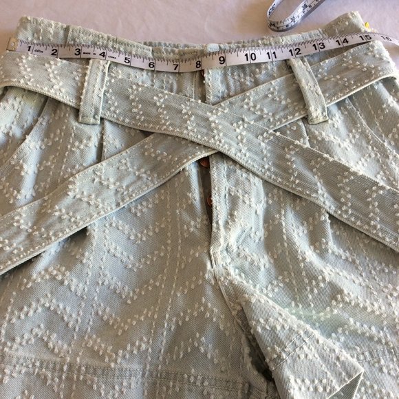Happy Nature Light Blue Denim Eyelet Short 138E - Picture 2 of 8